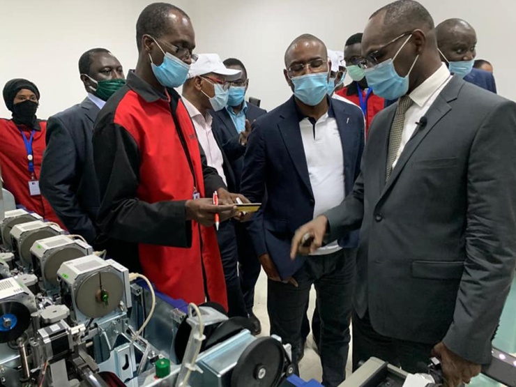 Au milieu le ministre sénégalais en charge de l’Economie,  Amadou Hott effectuant une visite dans les zones économiques spéciales.
