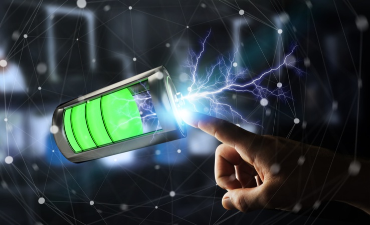 Smartphone 5G alimenté par batterie au graphène.