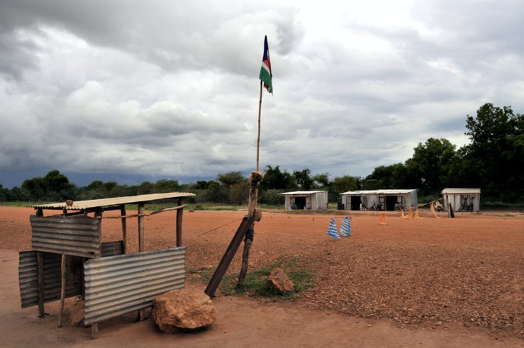 Point de contrôle dans les régions rurales du Soudan du Sud. Cela a été mis en place par les forces de sécurité du gouvernement. iStock/Getty Images Plus