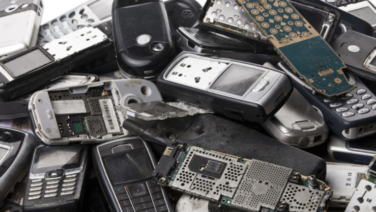 mercure, plomb, cadmium, arsenic et phosphore : plus de 5.000 tonnes de déchets électroniques dangereux en provenance d’espagne envoyés au sénégal