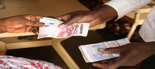 Les transferts de d'argent reprèsentent un plus de 7 fois les flux d'investissement directs  au Sénégal.