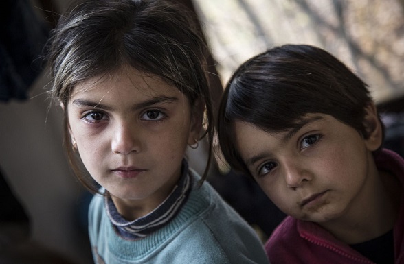 Un nouveau rapport révèle des problèmes de données d’abus sexuels sur les enfants réfugiés.