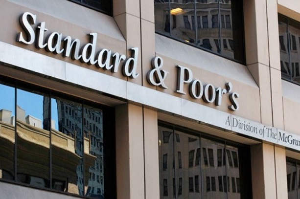 L'agence de notation américaine Standard and Poor's a annoncé  avoir dégradé la note souveraine de l'Afrique du Sud.