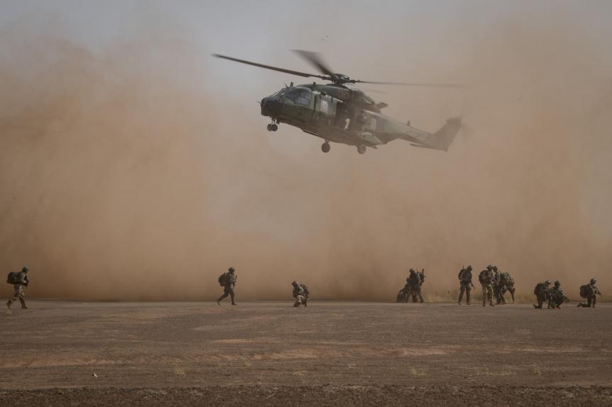 3 morts et 1 blessé dans un crash d’un hélicoptère de l’Armée de l’Air du Sénégal en Centrafrique