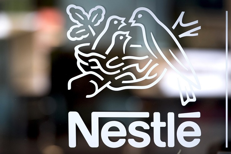 Nestlé lance une nouvelle politique de congé parental.