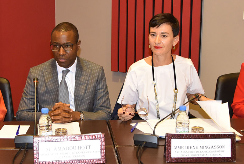 Irène Mingasson, ambassadrice de l’Union européenne au Sénégal, en compagnie du Ministre de l'Economie, Amadou Hott.