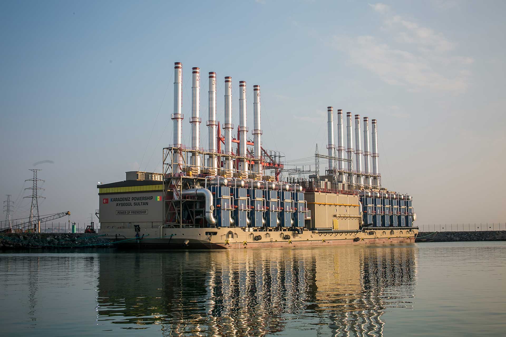 Karpowership obtient un crédit pour démarrer l’exploitation des 235 MW du Powership