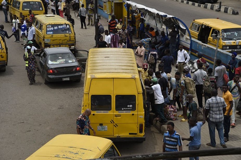 Un nombre considérable de Nigérians en âge de travailler sont au chômage. Photo de PIUS UTOMI EKPEI / AFP via Getty Images