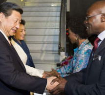 Le vice-président chinois en visite à Dakar