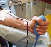 Guinée-Mali-Tchad : facebook met en place un outil qui rapproche le donneur de sang et les organismes de collecte