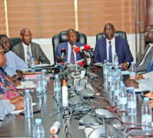 le ministre sénégalais des finances et du budget souligne "l'effort financier sans précédent du gouvernement fait en faveur des enseignants"
