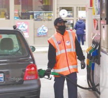 persistance des chocs exogènes : le sénégal poussé à revoir à la hausse le prix à la pompe du supercarburant.